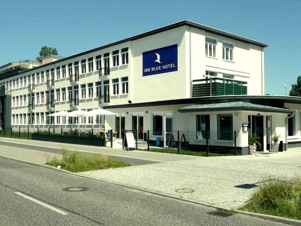 Ibb Berlin-airport 2*