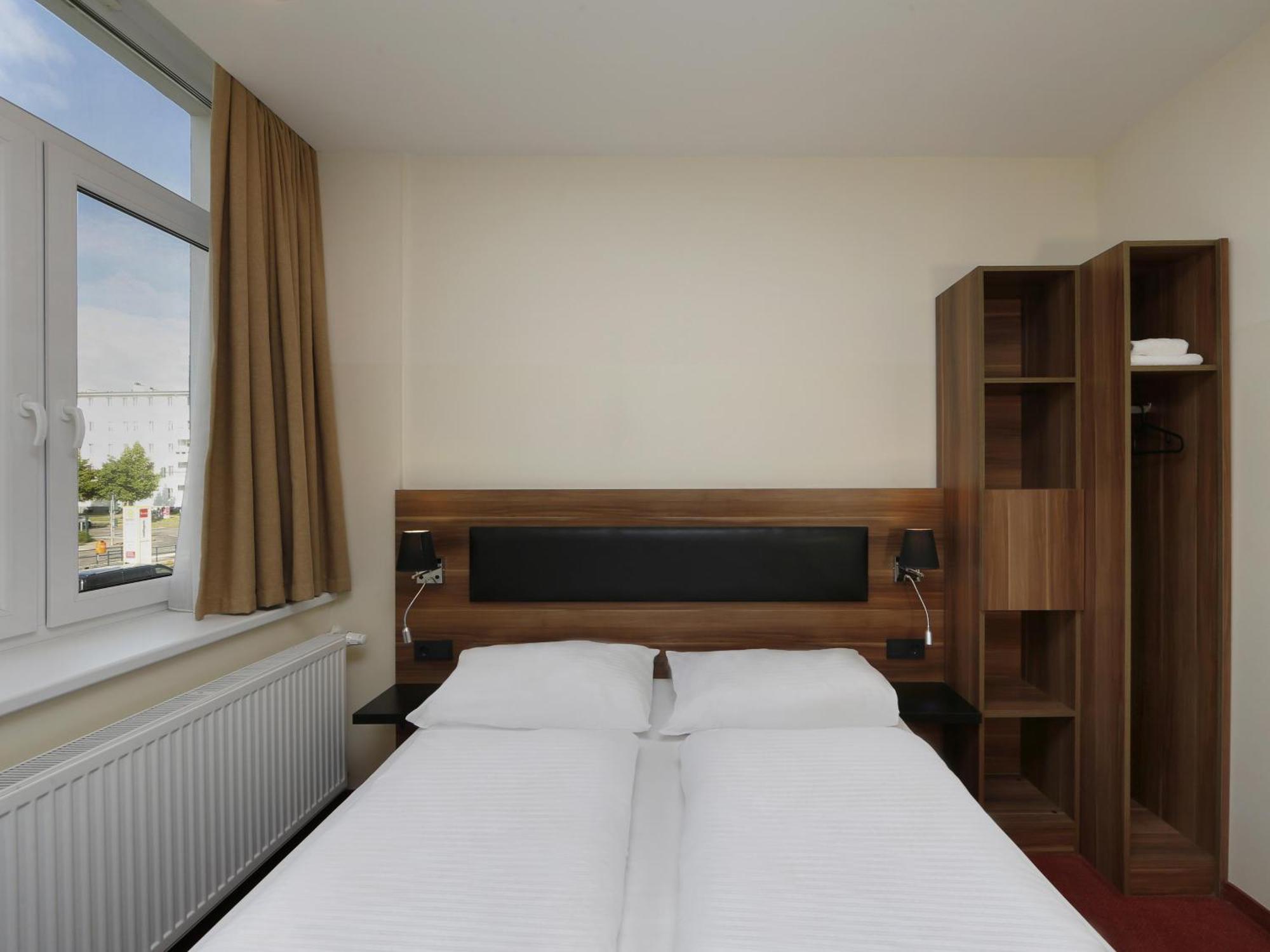 Ibb Berlin-airport Hotel
